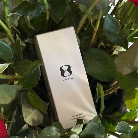 New beauty products by ONE SKIN - Picture 5 of 6